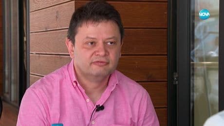 изображение на “Срещу течението”: Разказ за задкулисие, паралелна власт и компромати