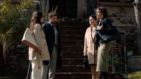 изображение на Три сестри