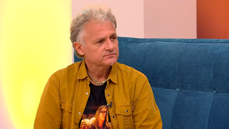 изображение на На кафе (04.11.2025)