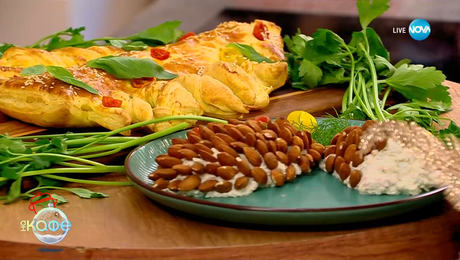 изображение на Рецептата днес: Коледна елха с бутер тесто - „На кафе“ (16.12.2025)