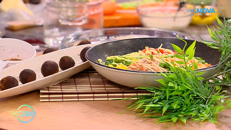 изображение на Рецептата днес | Покебол с жасминов ориз и сьомга | На кафе | 23 февруари 2026