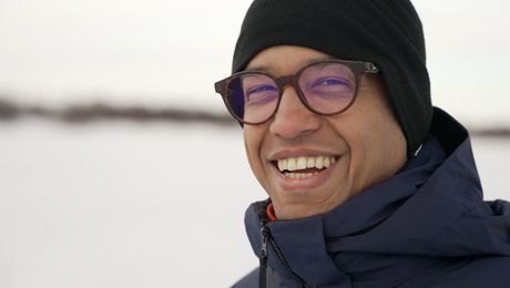 изображение на Надалеч: Полярният кръг