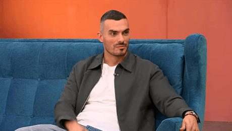 изображение на На кафе (02.10.2025)