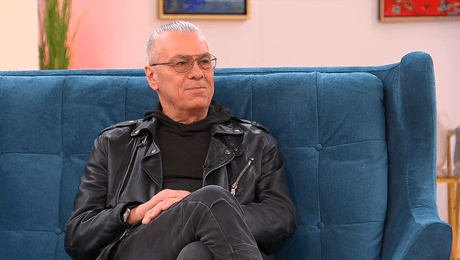 изображение на На кафе (03.11.2025)