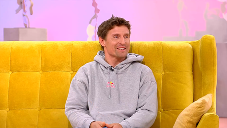 изображение на На кафе | 19 февруари 2026