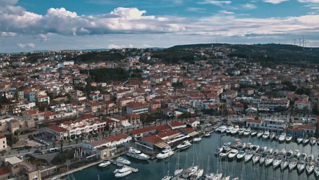 изображение на Последно лято