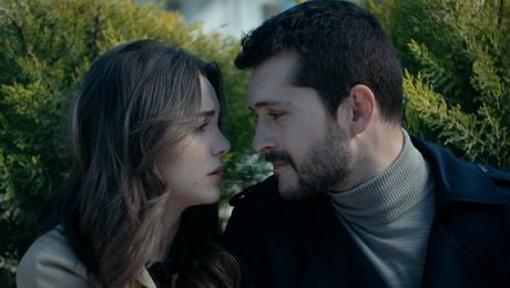 изображение на Последно лято