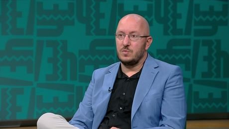изображение на Челюсти | 15 окт. 2026