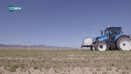 изображение на VOA технологии: Роботи фермери