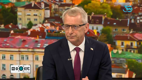 изображение на Николай Денков: Политиците трябва да бъдат там, където има проблеми